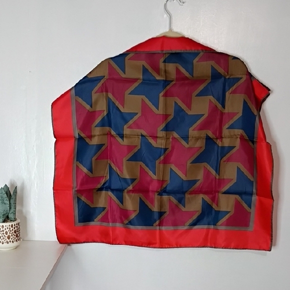 Vintage Totes Rain Scarf Red Blue Geometric Print 1976 Classic 34in Square - Picture 5 of 6